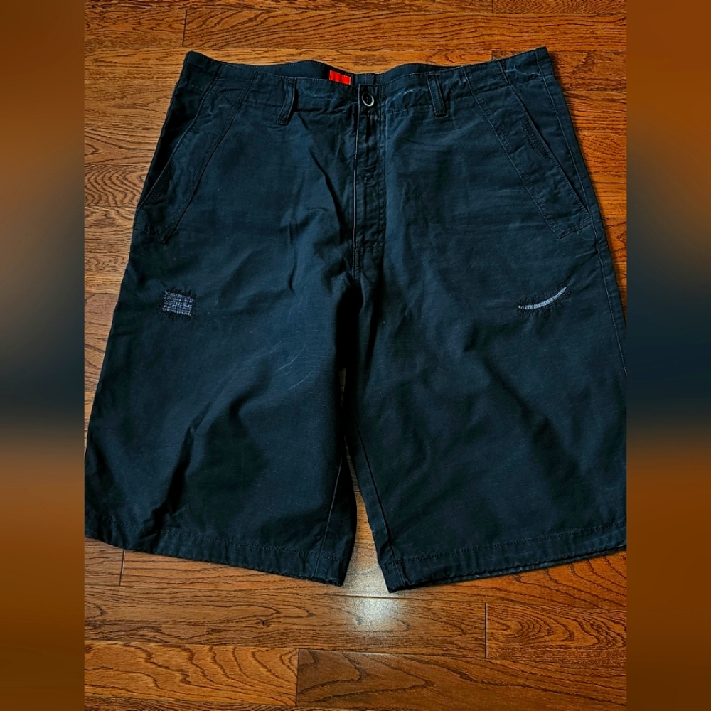 Mens Shorts. BOSS. SIZE 38R